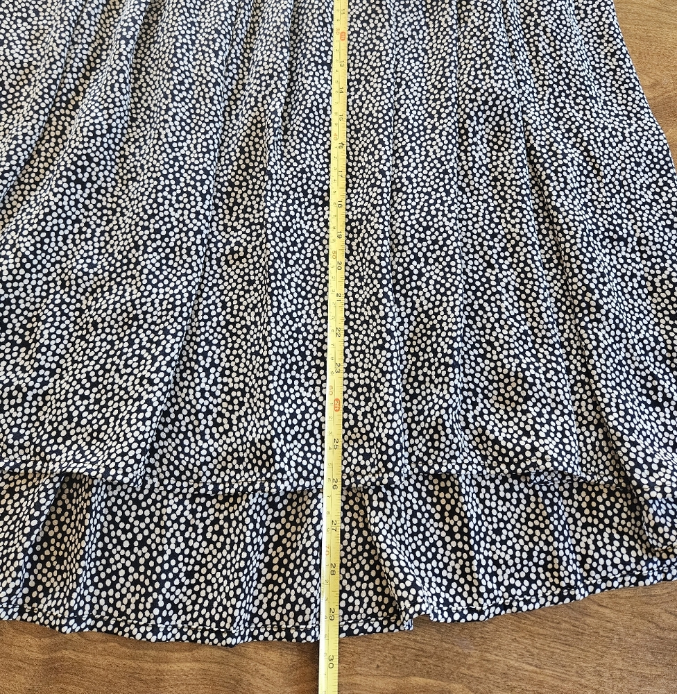 Dot Patterned Dress - Picture 4 of 9